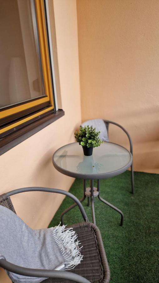 Angerpartments-Sonnige Grosse Wohnung Mit Balkon Und Kostenlosen Parkplatz Dobriach Bagian luar foto