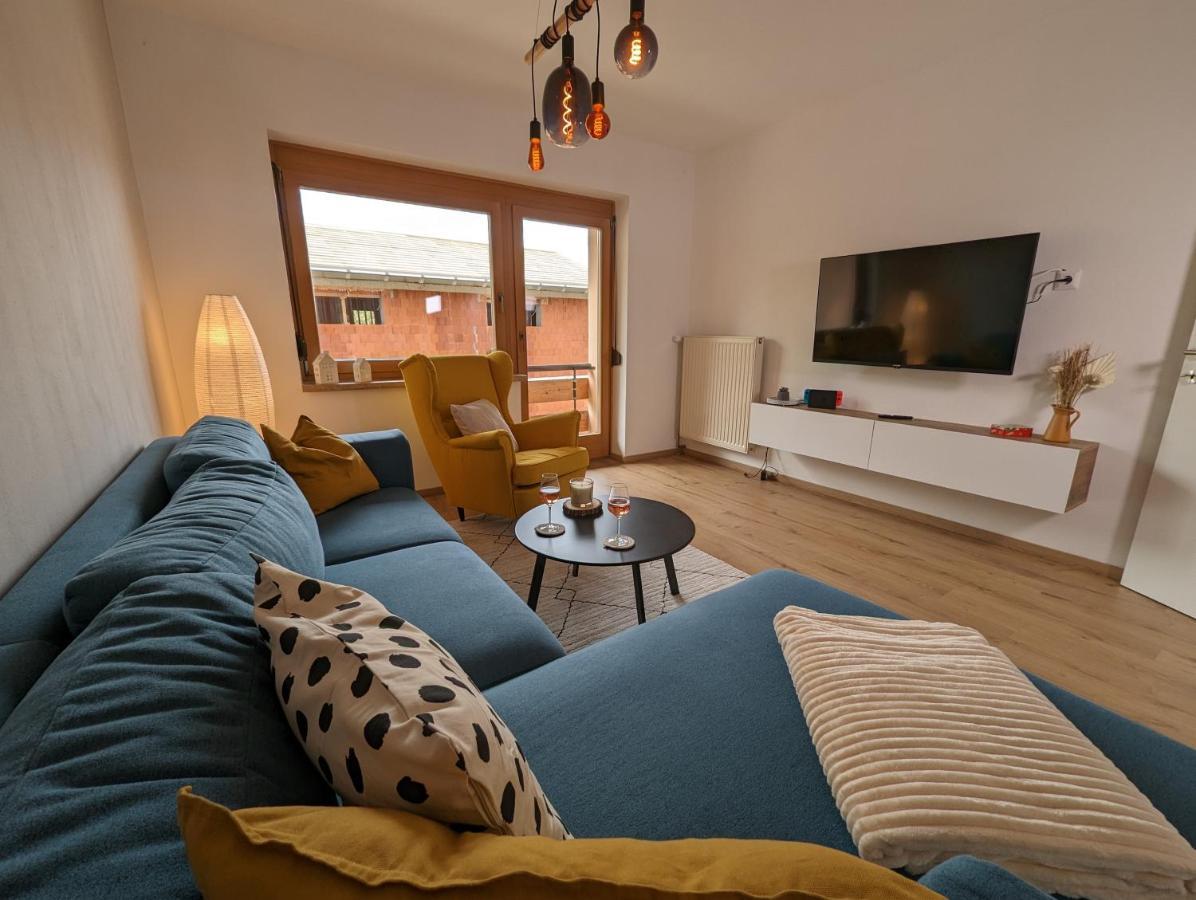 Angerpartments-Sonnige Grosse Wohnung Mit Balkon Und Kostenlosen Parkplatz Dobriach Bagian luar foto
